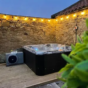 The Old Moat Barn - With Private Hot Tub Holiday home Stockton-on-Tees