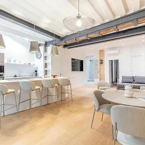 La De Montorgueil Apartment Paris